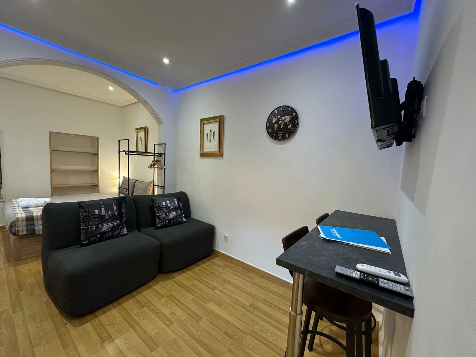 Studio te huur in Madrid stad - € 1.050 (Ref: 9456111)