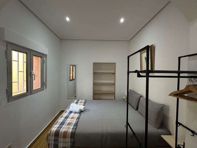 Estudio en Numancia, Madrid ciudad en alquiler - 1.050 € (Ref: 9456111)