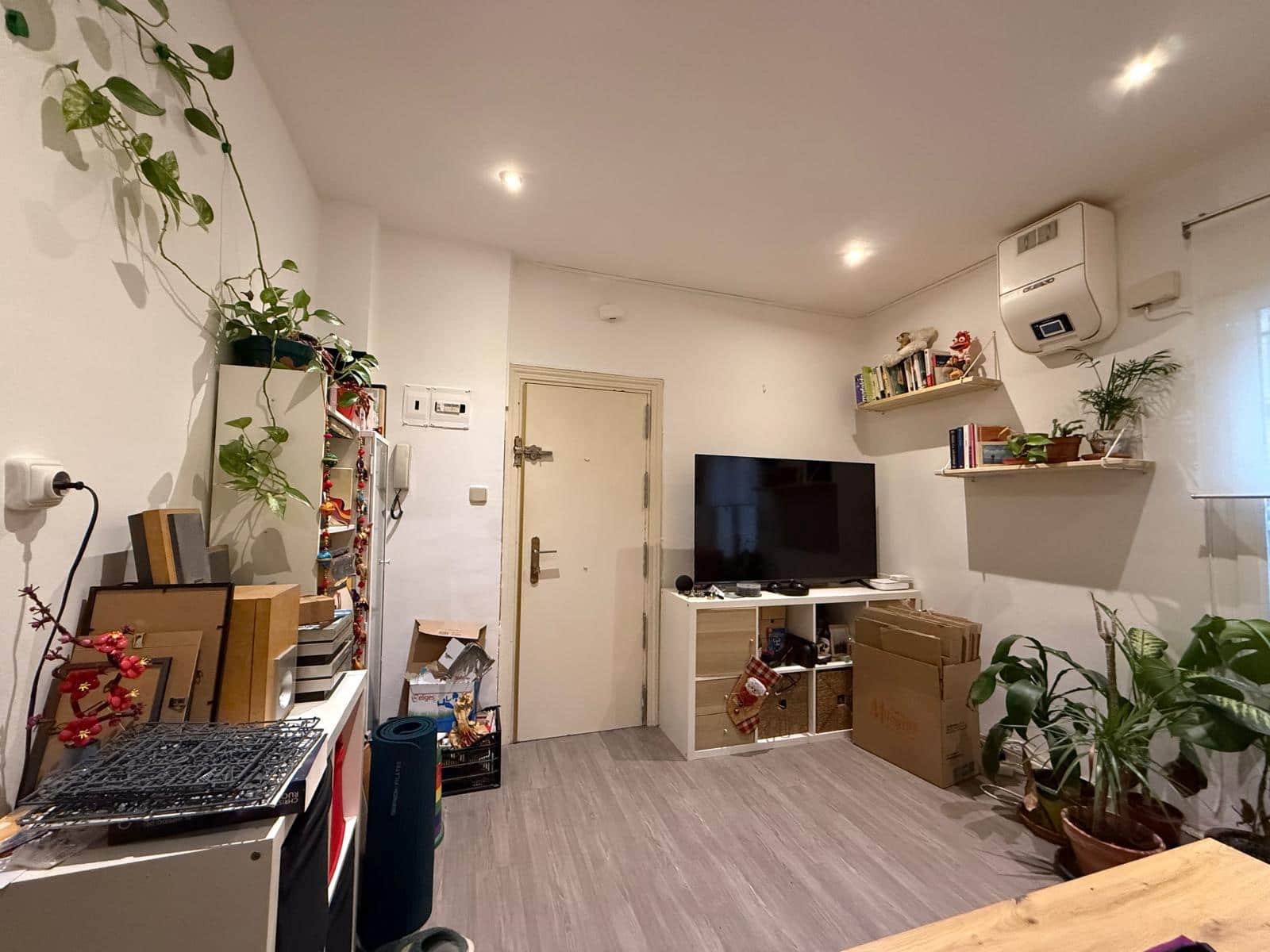 1 bedroom Flat for rent in Madrid city - € 900 (Ref: 9456112)