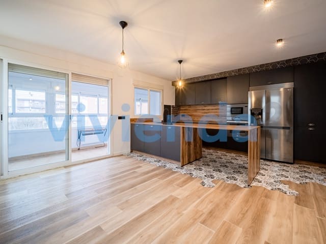 2 quarto Apartamento para arrendar em Pinar del Rey, Madrid cidade com garagem - 1 550 € (Ref: 9465522)