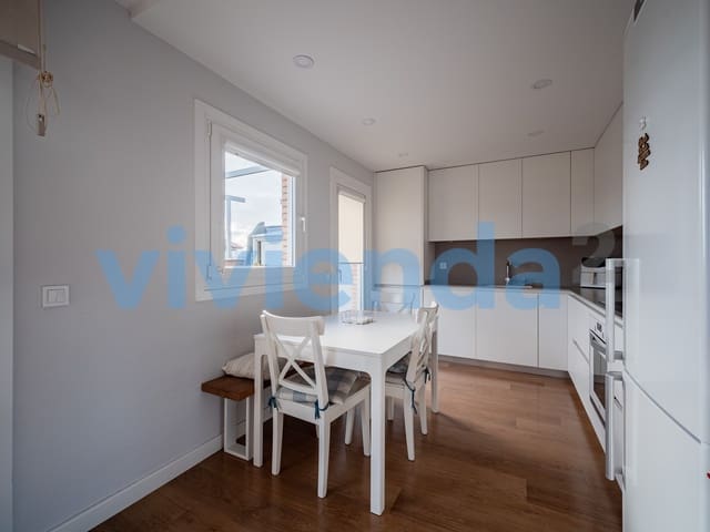 3 soveværelse Penthouse til salg i Valdefuentes, Madrid by med swimmingpool - € 995.000 (Ref: 9470504)