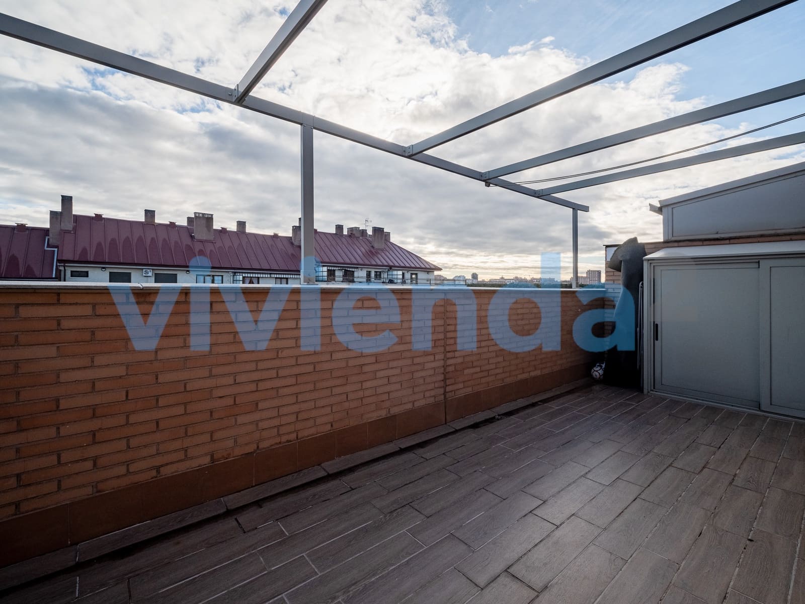 3 bedroom Penthouse for sale in Madrid city with pool - € 899,000 (Ref: 9470504)