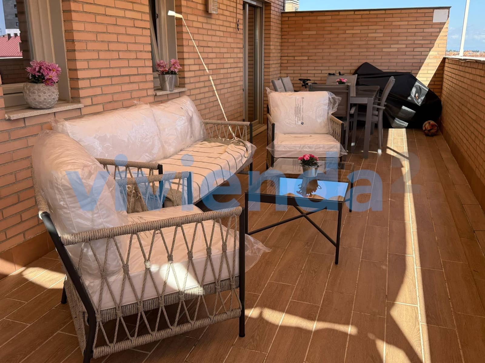 3 bedroom Penthouse for sale in Madrid city with pool - € 899,000 (Ref: 9470504)