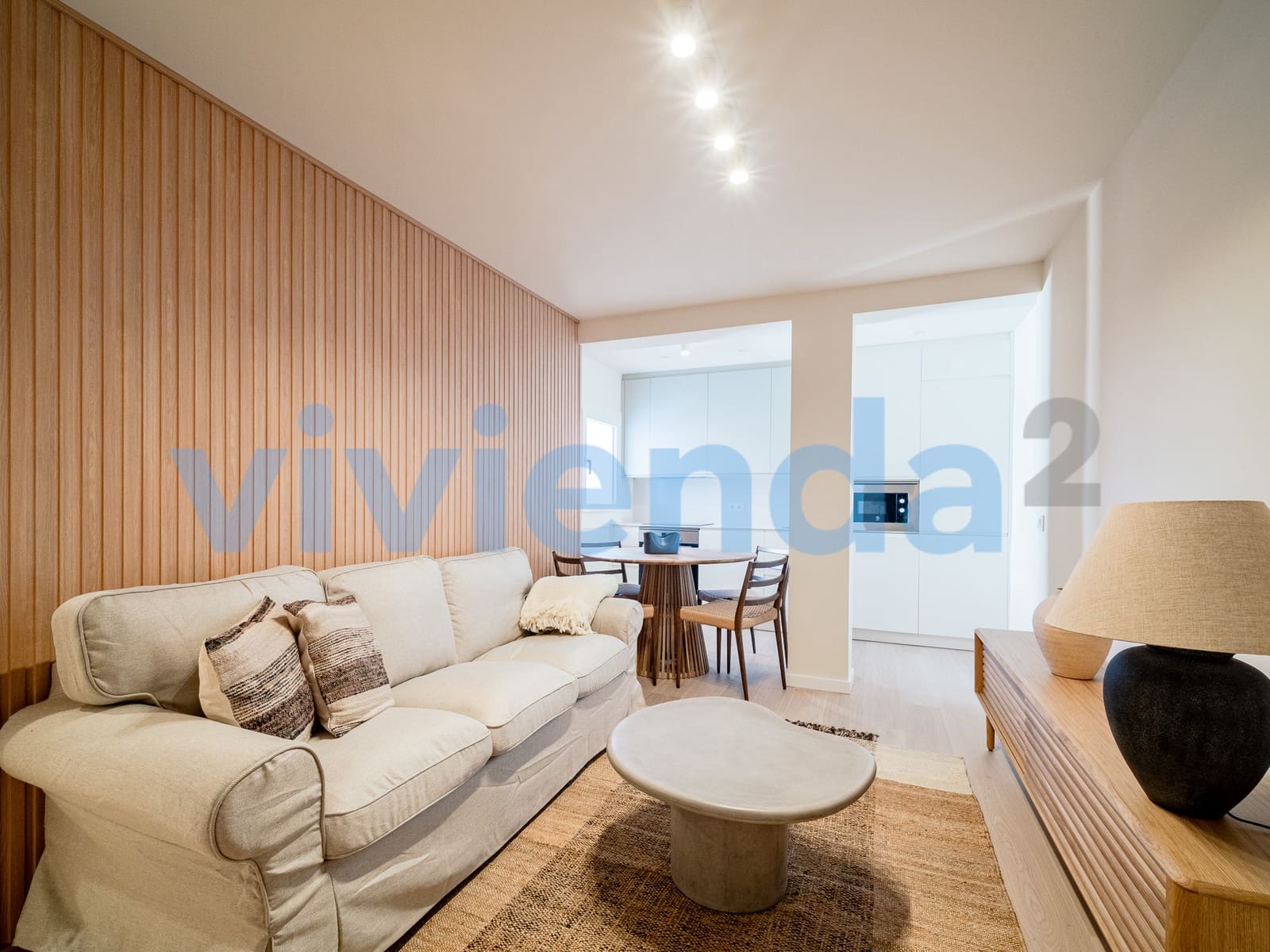 3 slaapkamer Flat te huur in Madrid stad - € 1.675 (Ref: 9474024)