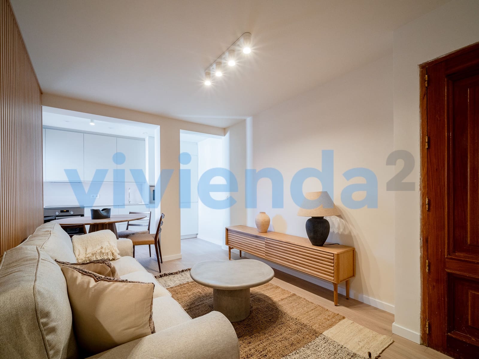 3 slaapkamer Flat te huur in Madrid stad - € 1.675 (Ref: 9474024)