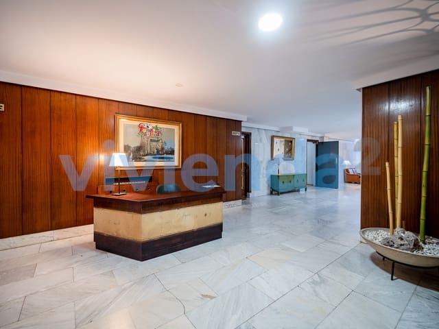 1 quarto Apartamento para venda em Pacífico, Madrid cidade - 425 000 € (Ref: 9474777)
