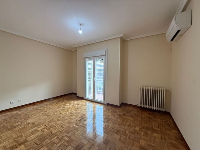 3 makuuhuone Asunto vuokrattavana paikassa Almenara, Madrid kaupunki - 1 500 € (Ref: 9475961)