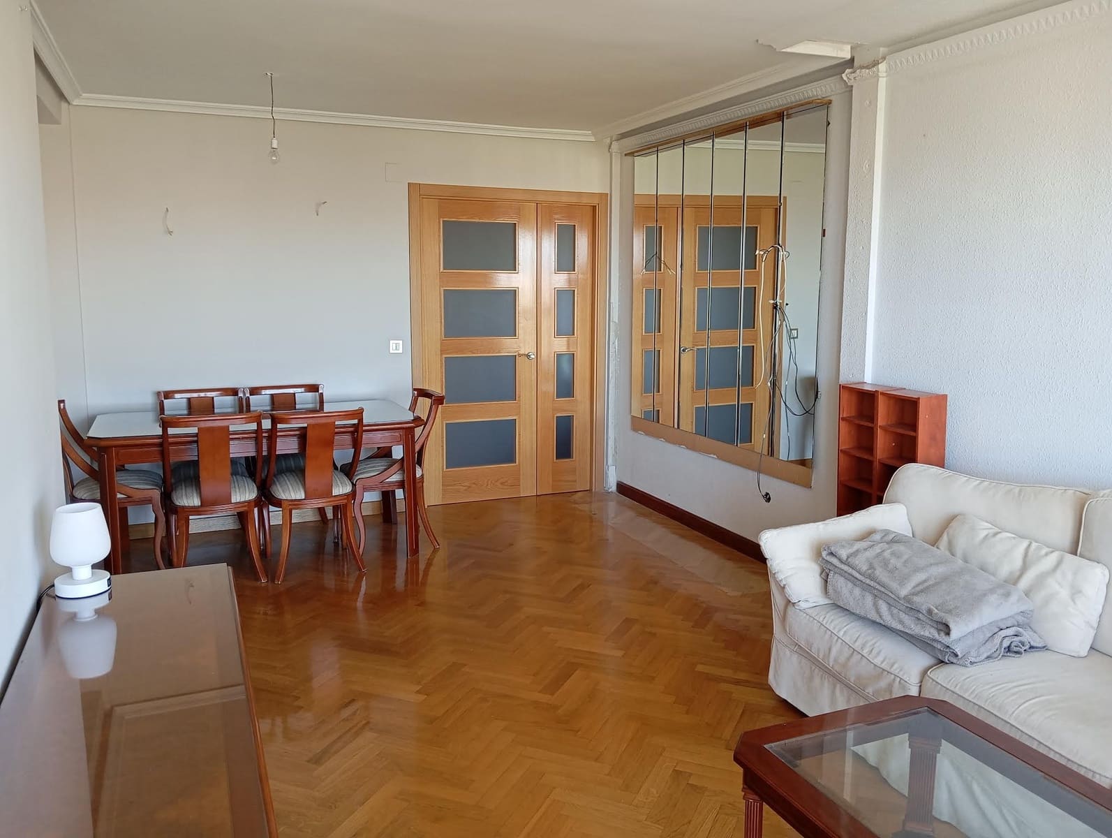 2 bedroom Flat for rent in Madrid city - € 1,500 (Ref: 9480996)