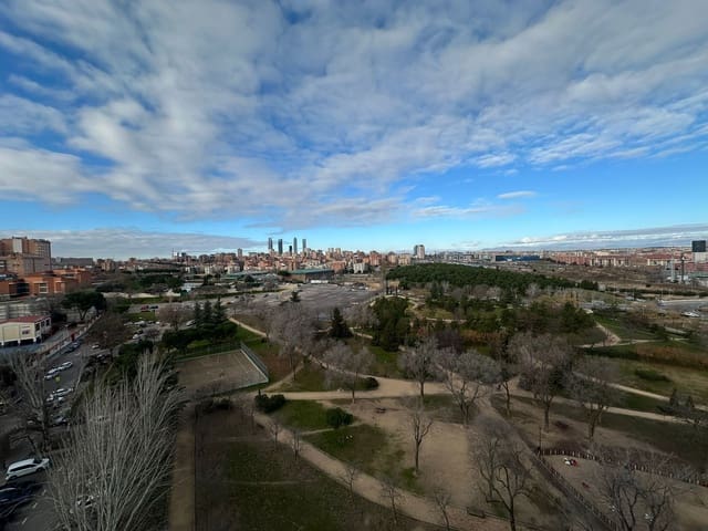 2 sypialnia Mieszkanie do wynajęcia w Pinar del Rey, Miasto Madryt - 1 500 € (Ref: 9480996)