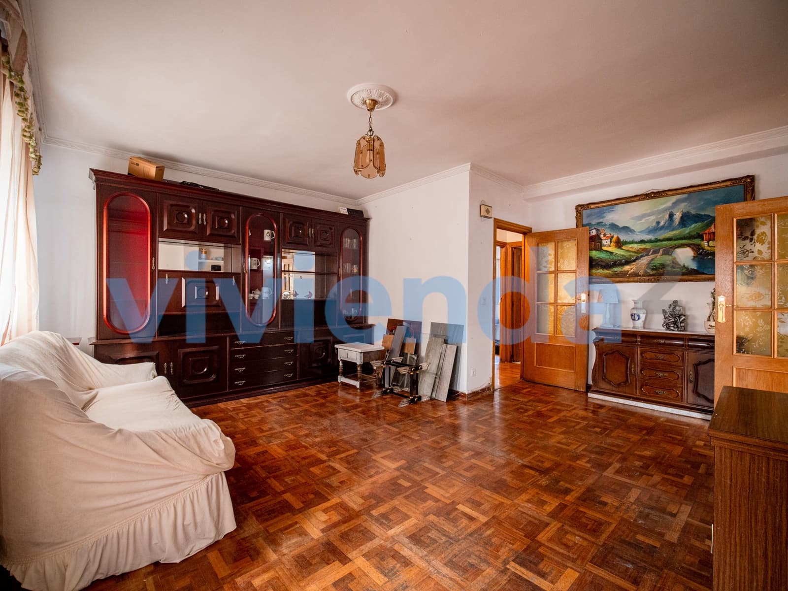 Piso de 4 habitaciones en Madrid ciudad en venta - 440.000 € (Ref: 9483447)