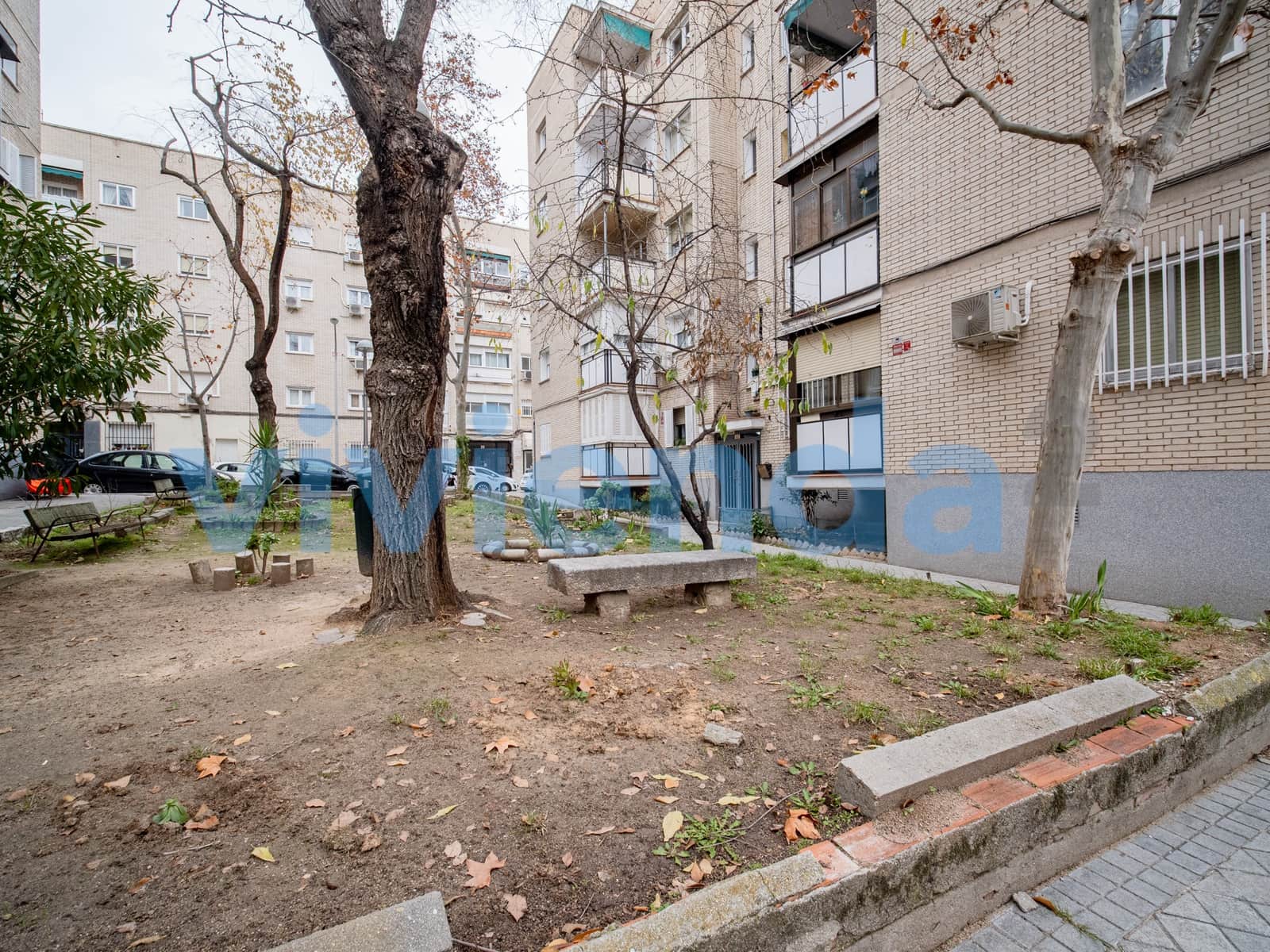 Piso de 4 habitaciones en Madrid ciudad en venta - 440.000 € (Ref: 9483447)