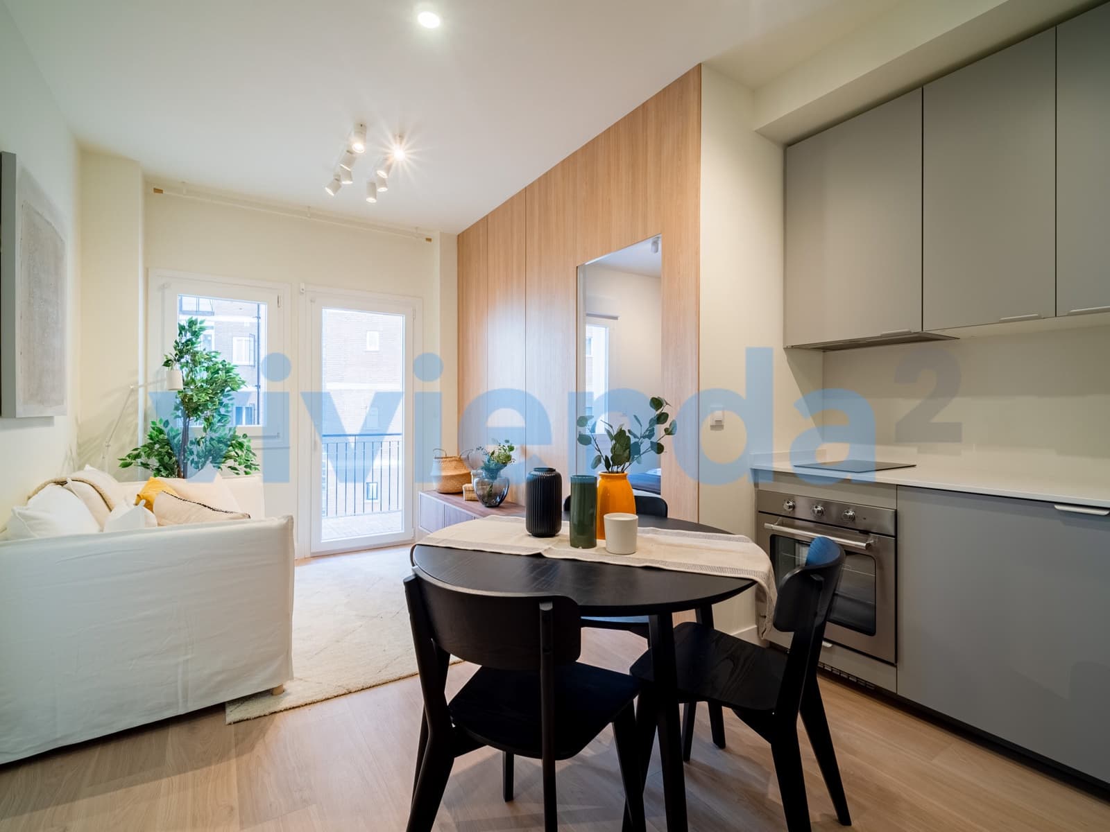 Piso de 2 habitaciones en Madrid ciudad en alquiler - 1.895 € (Ref: 9485201)