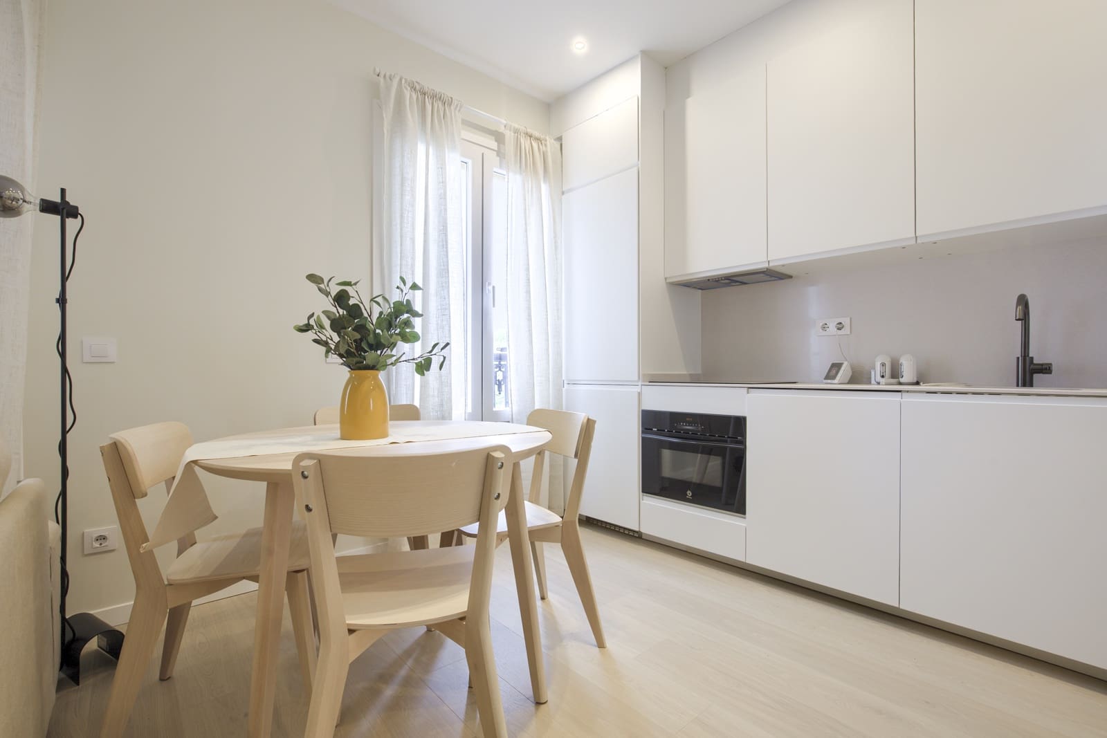 Piso de 2 habitaciones en Madrid ciudad en alquiler - 1.475 € (Ref: 9485204)