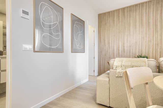 Piso de 2 habitaciones en Imperial, Madrid ciudad en alquiler - 1.475 € (Ref: 9485204)