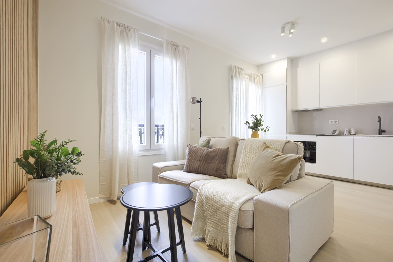 Piso de 2 habitaciones en Madrid ciudad en alquiler - 1.475 € (Ref: 9485204)