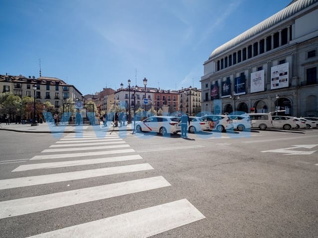 1 bedroom Flat for sale in Palacio, Madrid city - € 475,000 (Ref: 9488230)