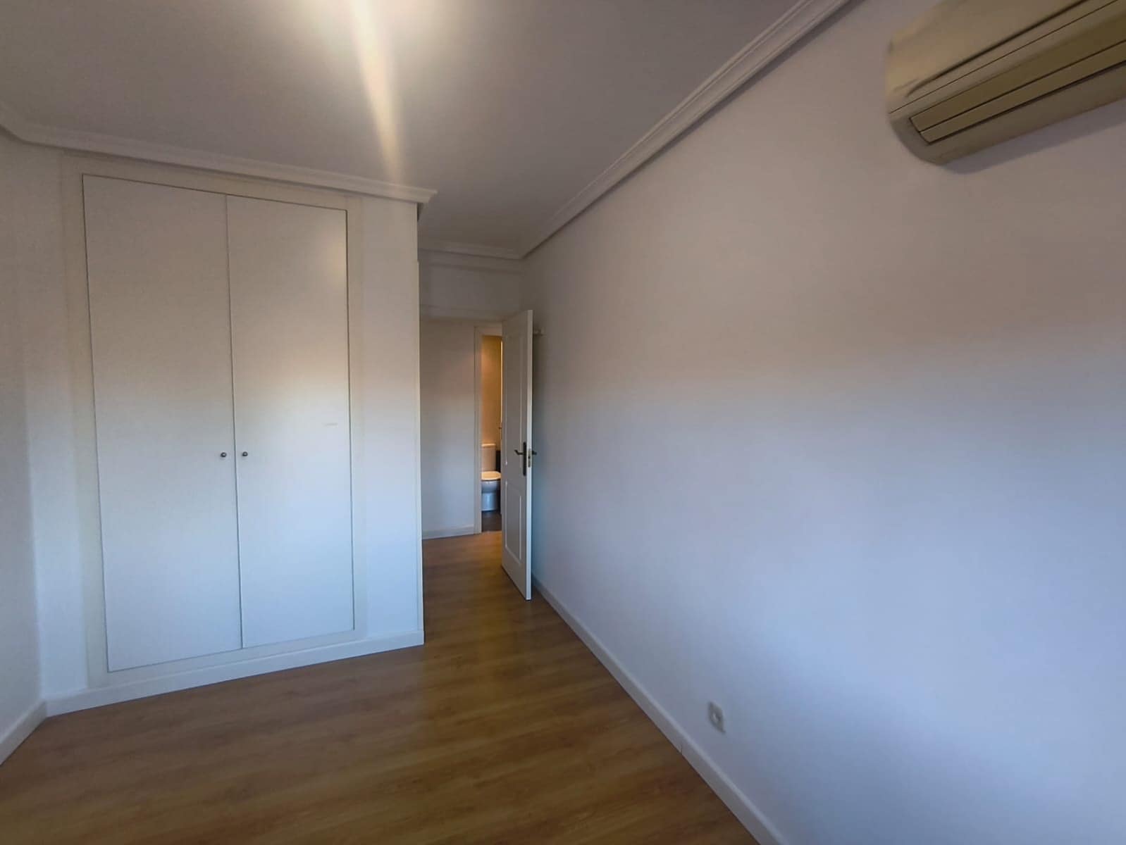 2 makuuhuone Asunto vuokrattavana paikassa Madrid kaupunki mukana uima-altaan - 1 600 € (Ref: 9491151)