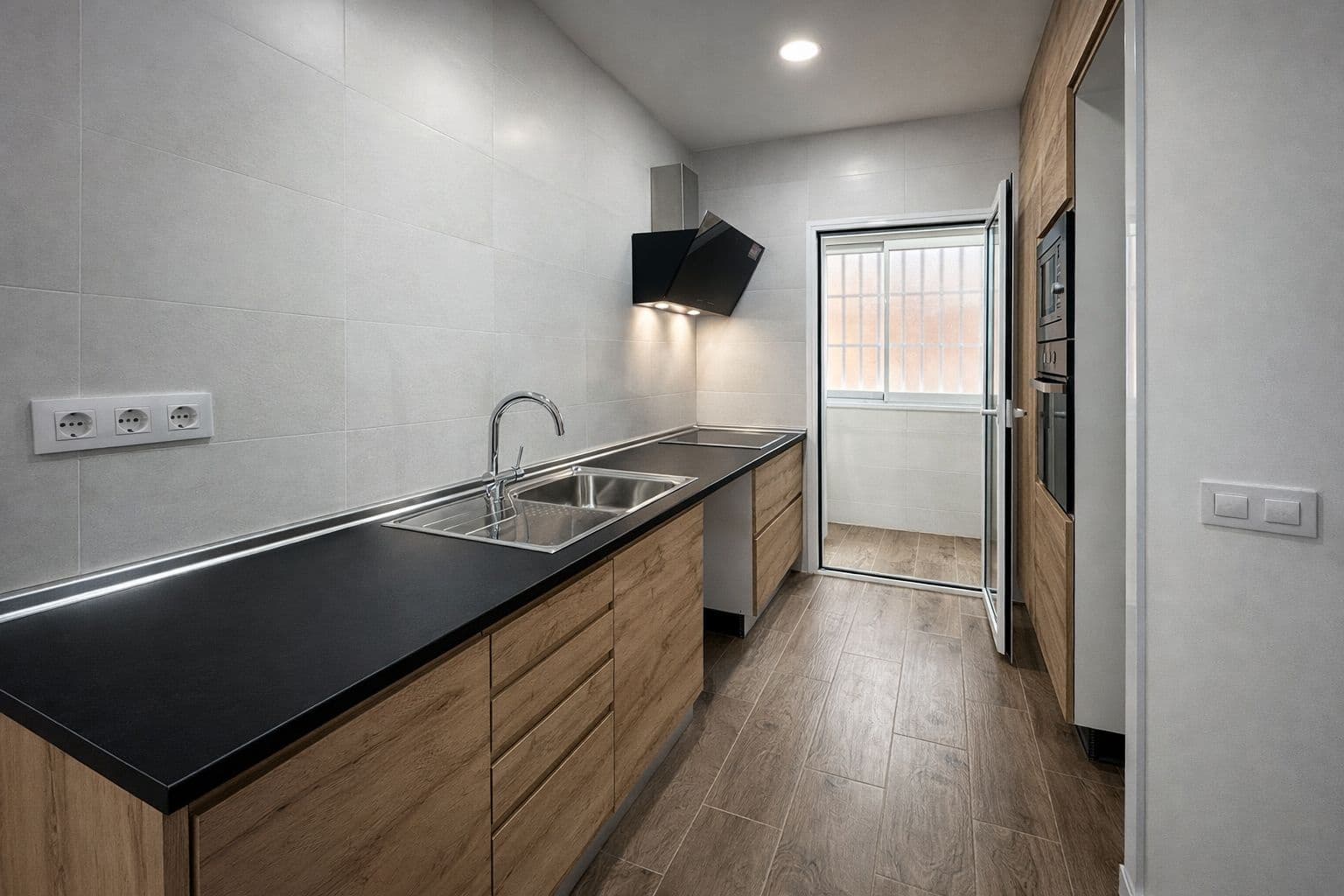 2 soveværelse Lejlighed til leje i Madrid by - € 1.250 (Ref: 9502061)