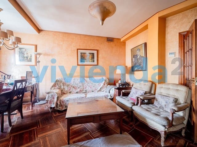 3 soveværelse Lejlighed til salg i Almagro, Madrid by med garage - € 1.657.000 (Ref: 9504122)