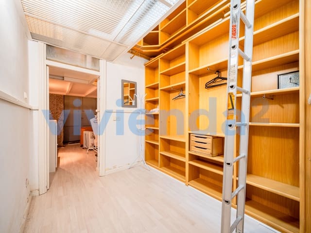 Negocio de 1 habitación en Universidad, Madrid ciudad en venta - 269.000 € (Ref: 9513132)