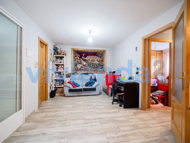 3 sypialnia Mieszkanie na sprzedaż w Palomeras Sureste, Miasto Madryt - 339 500 € (Ref: 9518797)