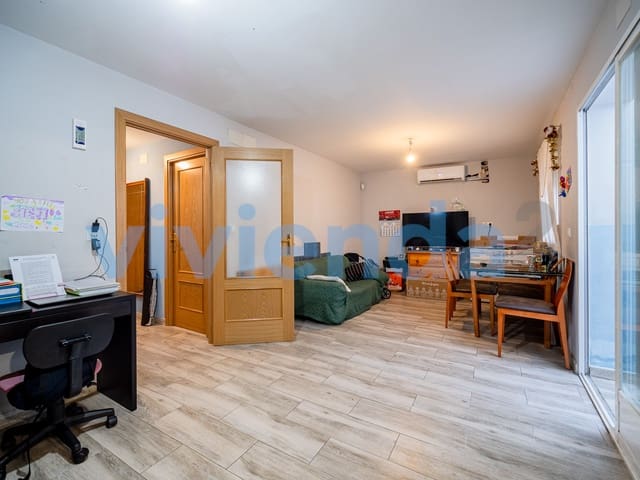 3 sypialnia Mieszkanie na sprzedaż w Palomeras Sureste, Miasto Madryt - 339 500 € (Ref: 9518797)