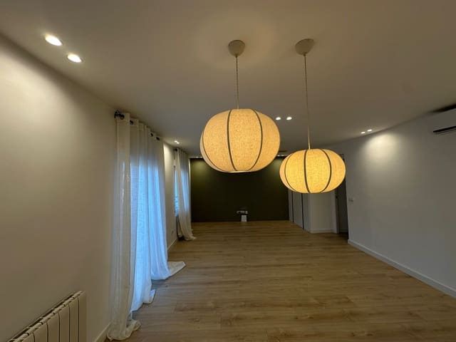 Piso de 2 habitaciones en Estrella, Madrid ciudad en alquiler - 2.500 € (Ref: 9524071)