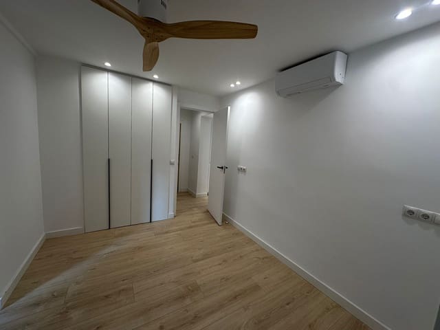 Piso de 2 habitaciones en Estrella, Madrid ciudad en alquiler - 2.500 € (Ref: 9524071)