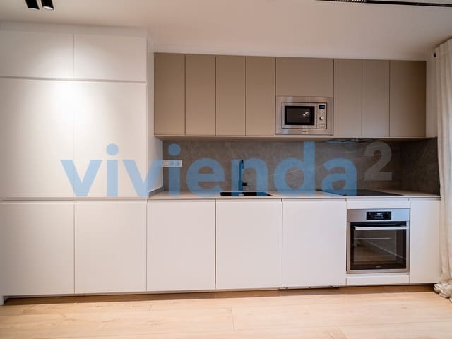 Piso de 2 habitaciones en Estrella, Madrid ciudad en alquiler - 2.450 € (Ref: 9524071)