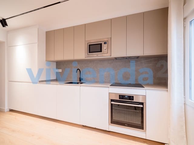 Piso de 2 habitaciones en Estrella, Madrid ciudad en alquiler - 2.450 € (Ref: 9524071)