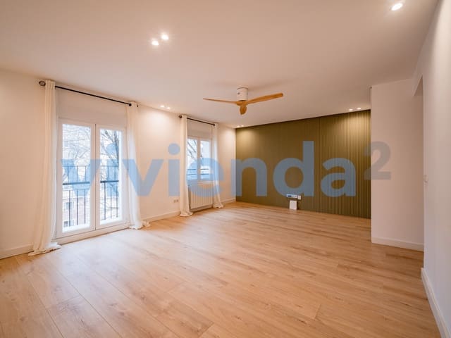 Piso de 2 habitaciones en Estrella, Madrid ciudad en alquiler - 2.450 € (Ref: 9524071)