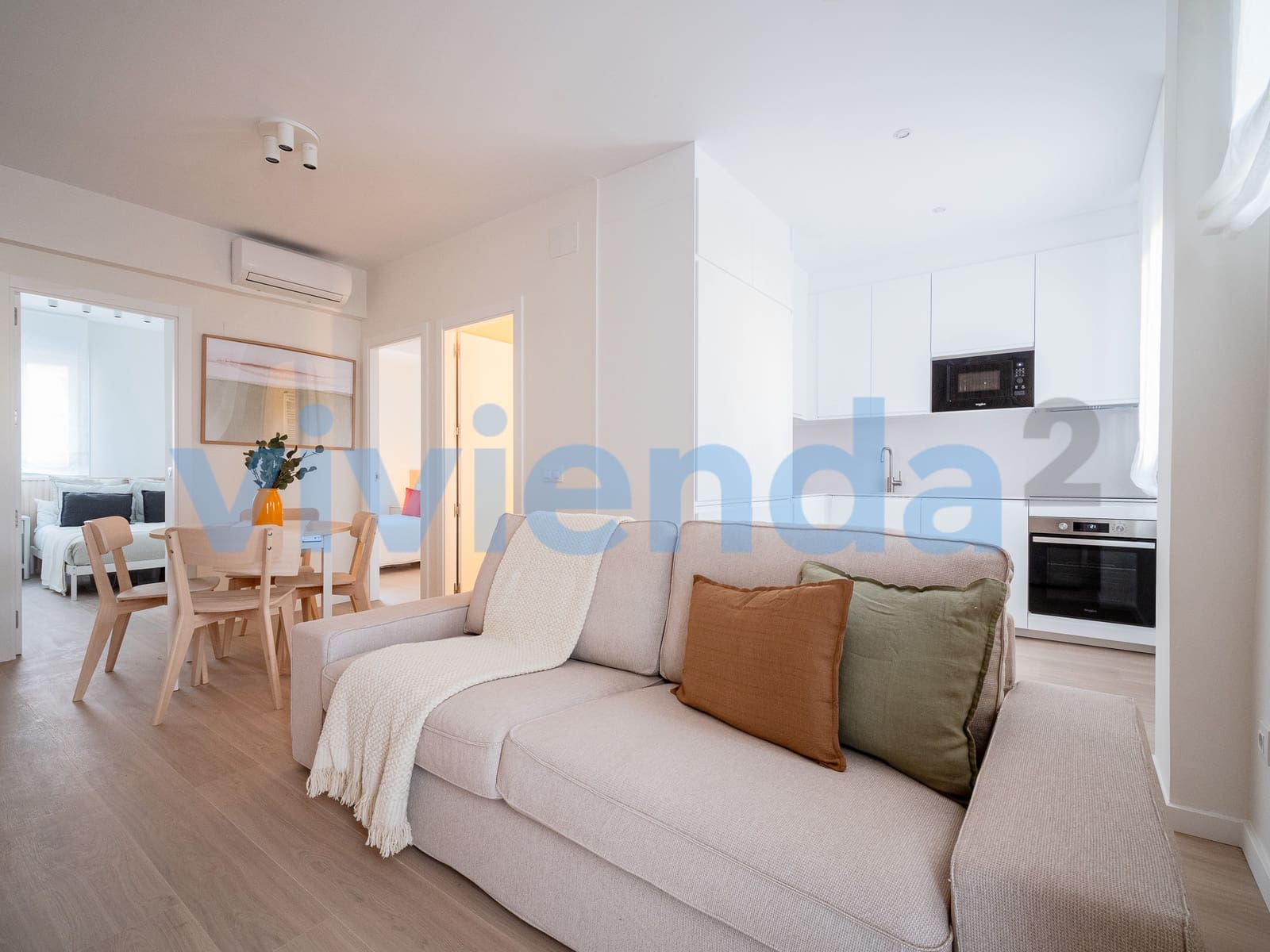 3 sovrum Lägenhet att hyra i Madrid stad - 2 100 € (Ref: 9530374)