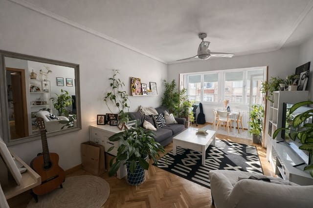 Appartement de 2 chambres à louer à Valdefuentes, Madrid ville - 1 450 € (Ref: 9533631)