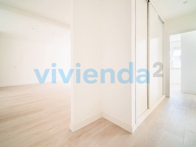 4 quarto Apartamento para arrendar em Niño Jesús, Madrid cidade - 2 500 € (Ref: 9536050)