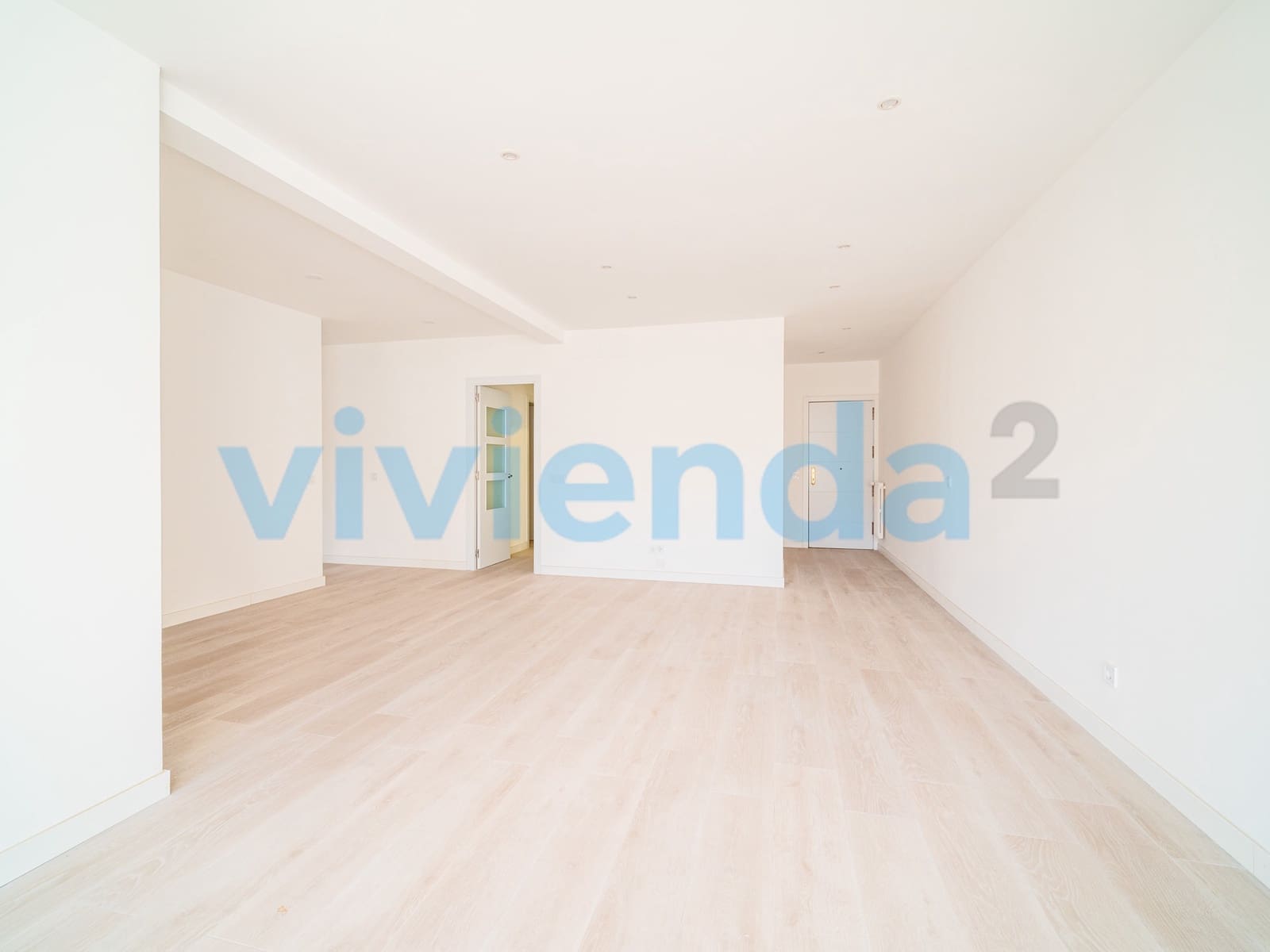 4 quarto Apartamento para arrendar em Madrid cidade - 2 500 € (Ref: 9536050)