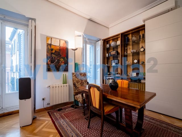 Piso de 1 habitación en Universidad, Madrid ciudad en venta - 785.000 € (Ref: 9536843)