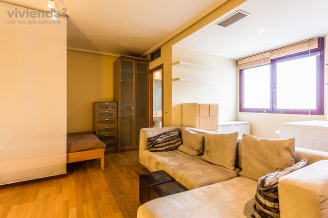 1 sovrum Lägenhet att hyra i Vallehermoso, Madrid stad med pool - 1 250 € (Ref: 9540926)