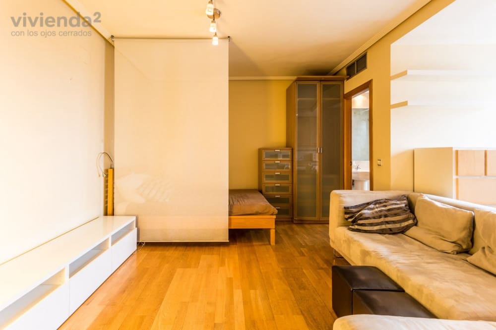 1 sovrum Lägenhet att hyra i Madrid stad med pool - 1 250 € (Ref: 9540926)