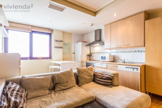 1 sovrum Lägenhet att hyra i Vallehermoso, Madrid stad med pool - 1 250 € (Ref: 9540926)