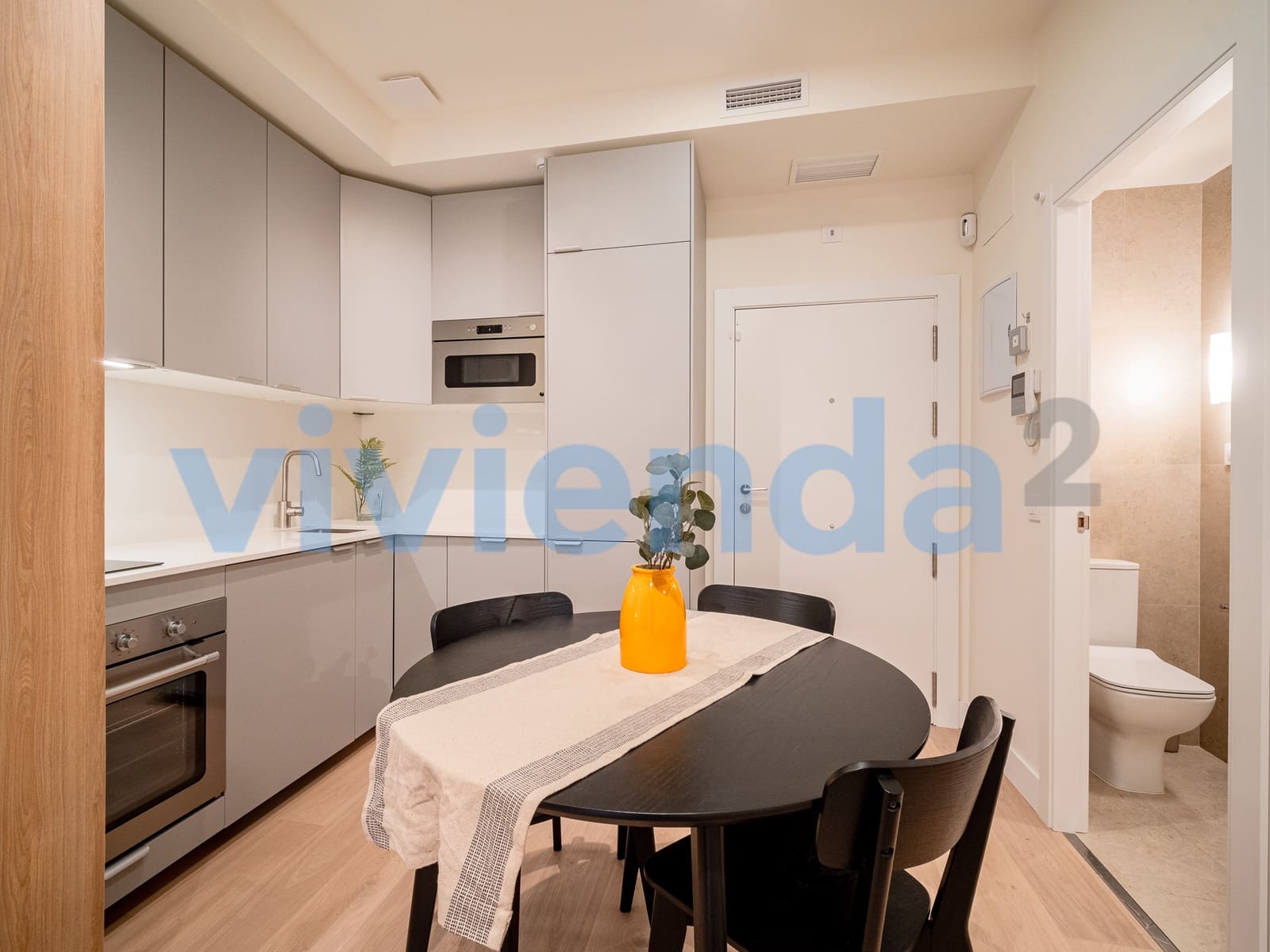 2 soveværelse Lejlighed til leje i Madrid by - € 1.895 (Ref: 9547702)