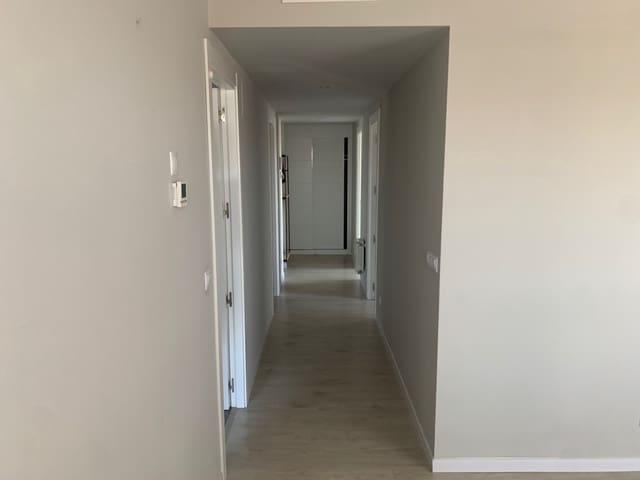 2 Zimmer Wohnung zu vermieten in Casco Histórico de Vallecas, Madrid Stadt mit Pool Garage - 1.400 € (Ref: 9547703)