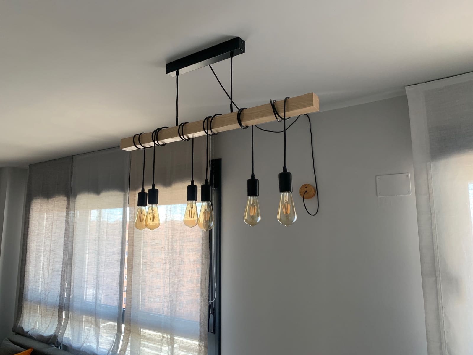 2 Zimmer Wohnung zu vermieten in Madrid Stadt mit Pool Garage - 1.400 € (Ref: 9547703)