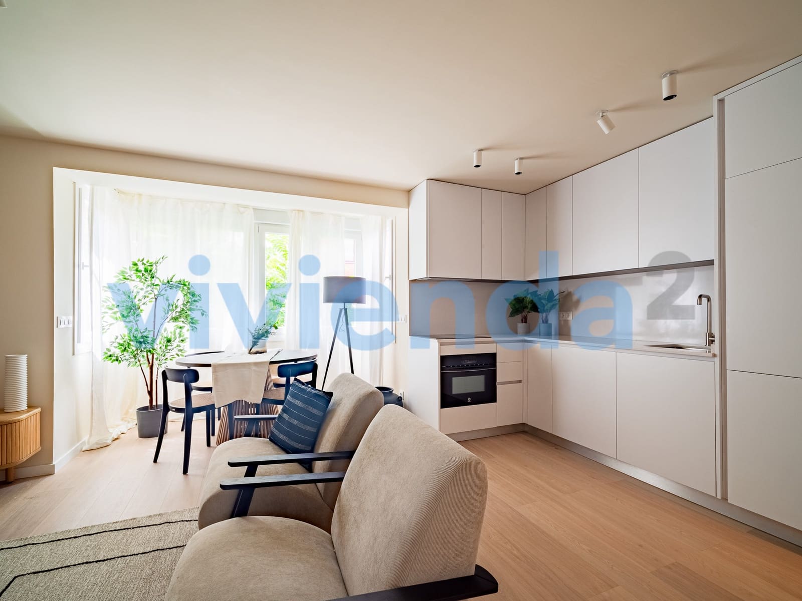 3 soverom Leilighet til leie i Madrid by - € 2 150 (Ref: 9551169)