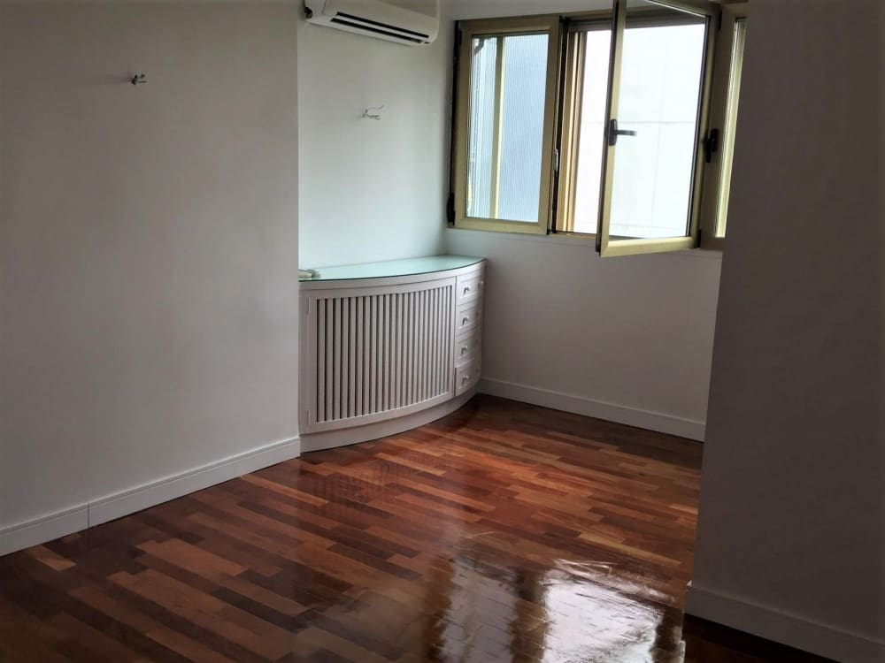 3 soveværelse Lejlighed til leje i Madrid by med garage - € 2.100 (Ref: 9564908)