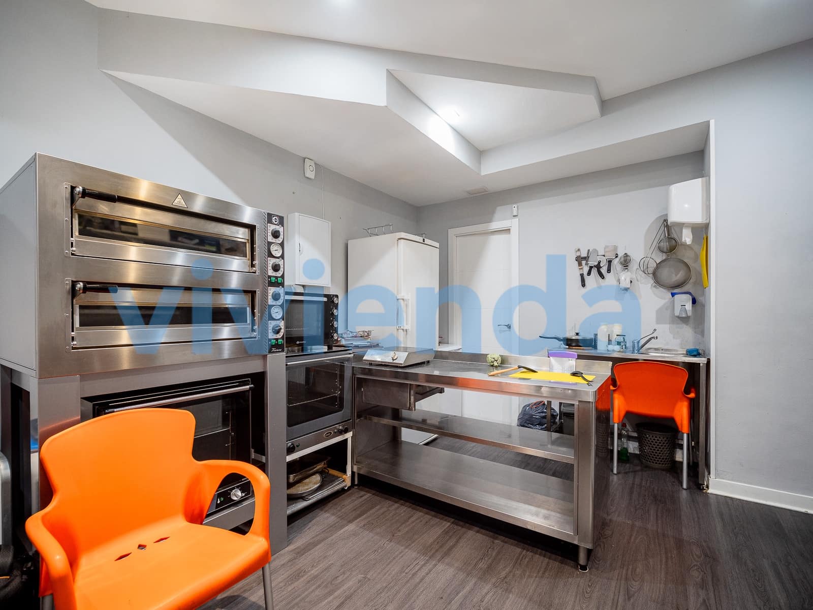 Biznes na sprzedaż w Miasto Madryt - 156 000 € (Ref: 9568271)