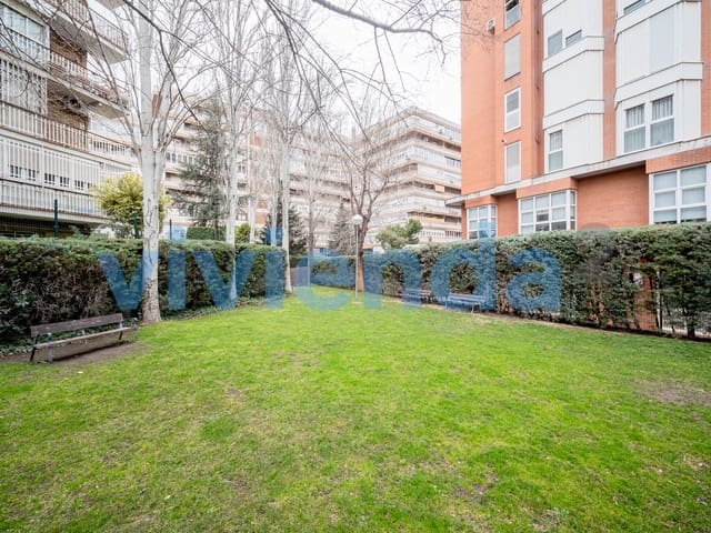 3 quarto Apartamento para venda em San Juan Bautista, Madrid cidade com piscina garagem - 1 200 000 € (Ref: 9568275)