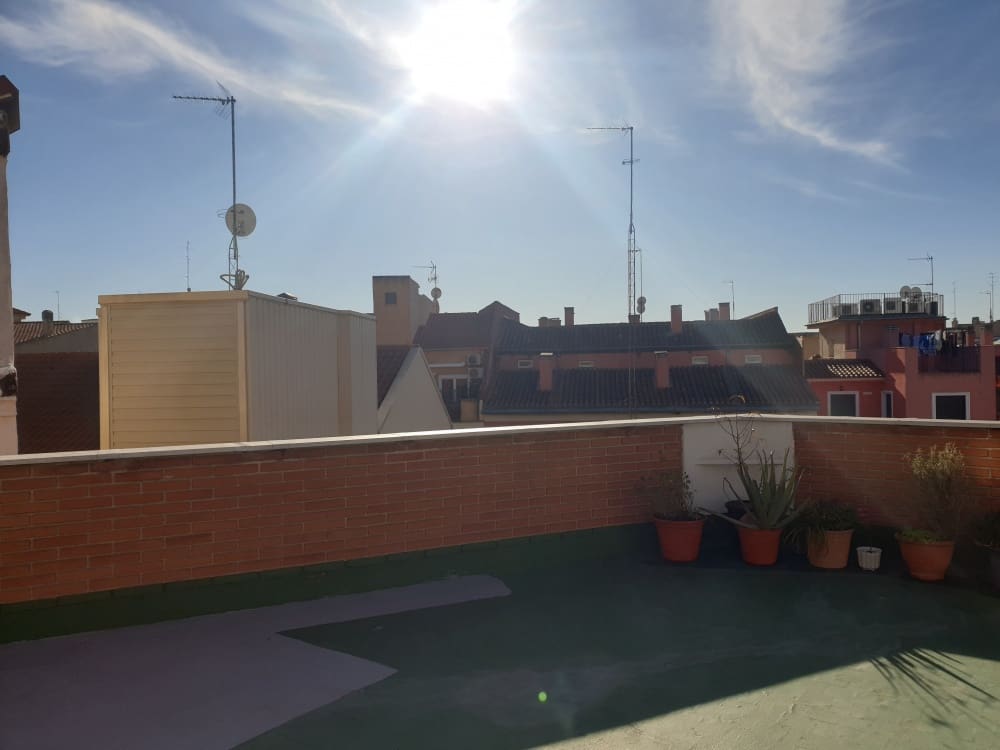 2 soveværelse Lejlighed til leje i Madrid by - € 1.500 (Ref: 9568276)