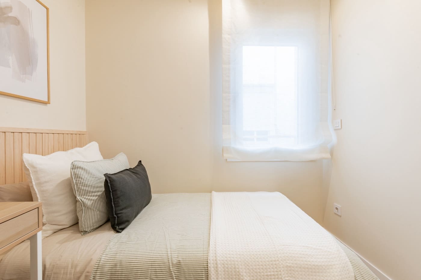 3 soveværelse Lejlighed til leje i Madrid by - € 1.950 (Ref: 9570900)