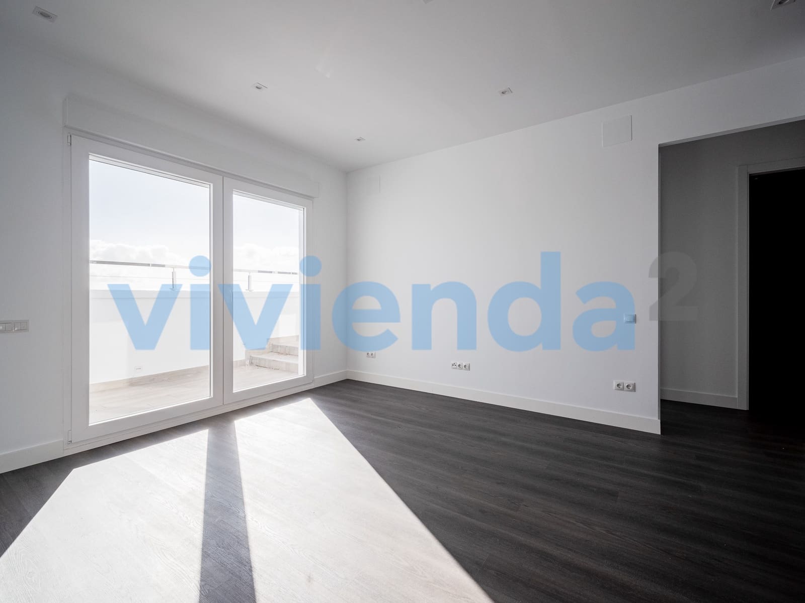 4 bedroom Penthouse for rent in Madrid city - € 3,900 (Ref: 9582487)