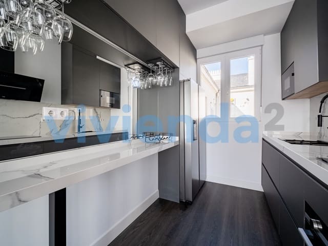 4 sypialnia Penthouse do wynajęcia w Niño Jesús, Miasto Madryt - 3 900 € (Ref: 9582487)